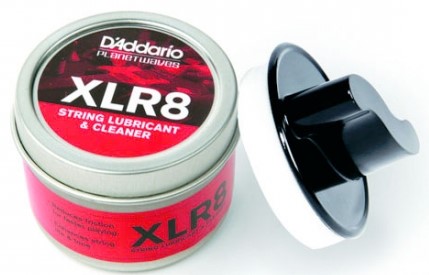 Dâ Addario  R8 String Cleaner